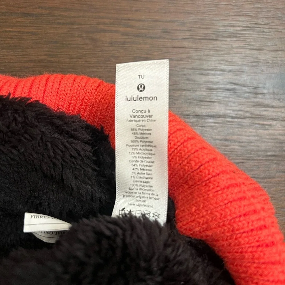 Lululemon Watermelon‎ Red Sherpa Pompom Beanie Soft